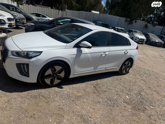 מודעת רכב יונדאי איוניק