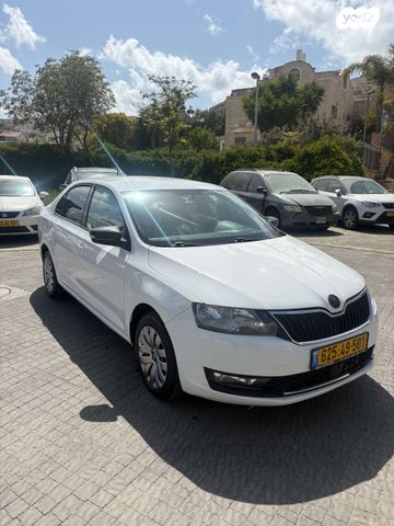 מודעת רכב סקודה ראפיד