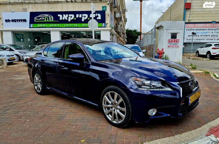 מודעת רכב לקסוס GS