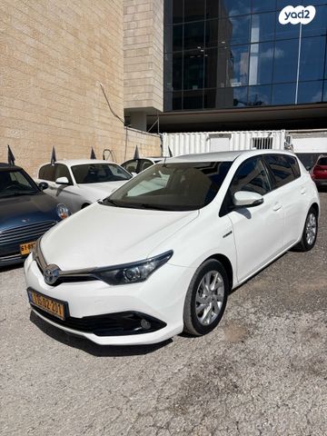 מודעת רכב טויוטה אוריס