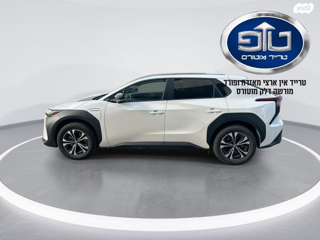 מודעת רכב טויוטה bZ4X