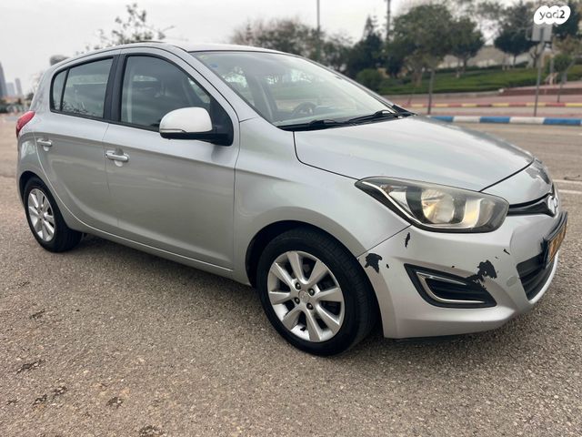 מודעת רכב יונדאי i20 1