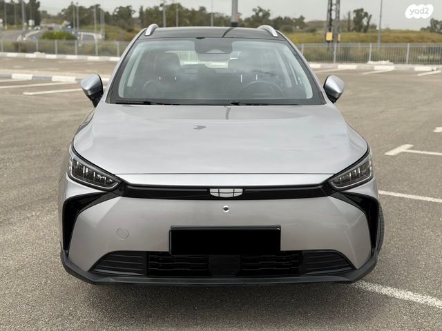 מודעת רכב ג׳ילי Geometry C 2