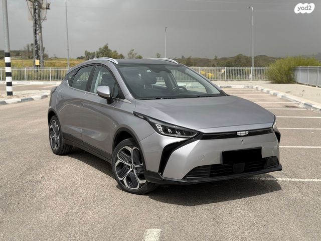 מודעת רכב ג׳ילי Geometry C