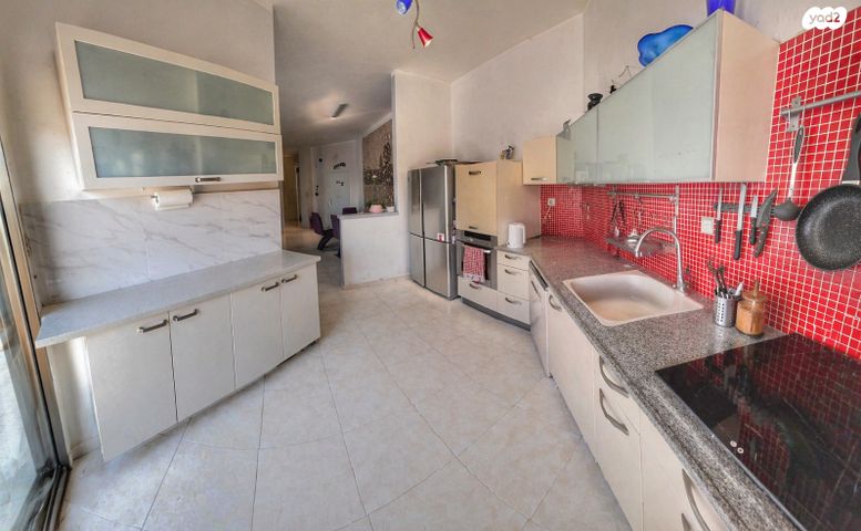 מגדל הלבנון 7