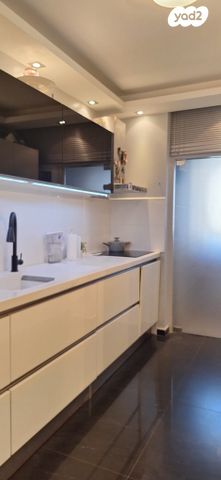 אהרון בוגנים 5