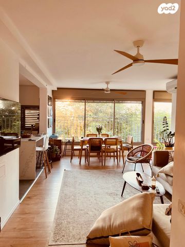 קרן היסוד 15