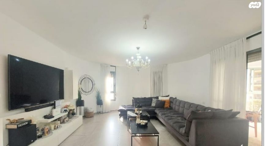 ארלוזורוב 19