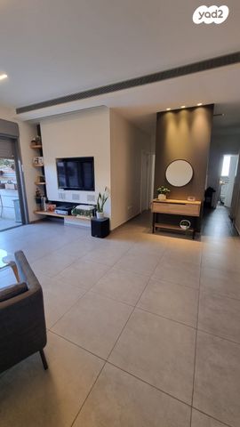 מלווין קלווין 12