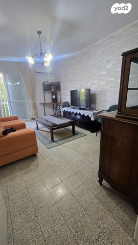 גיורא יוספטל 36