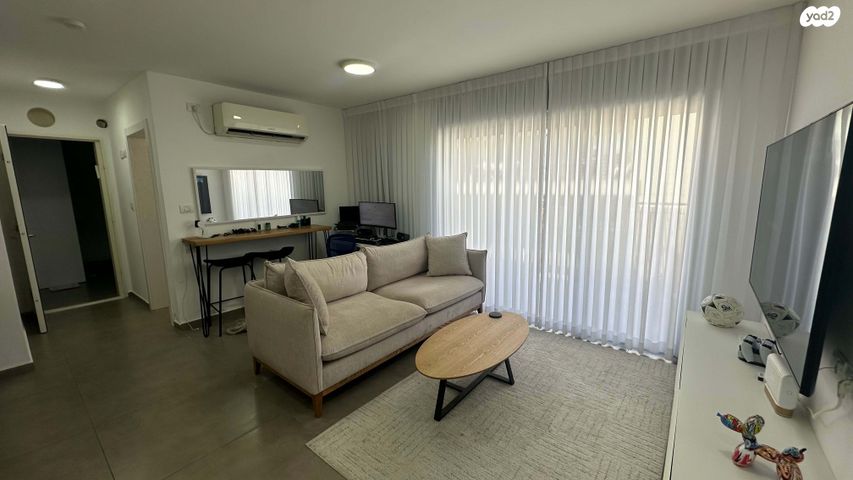 נחלת בנימין 124