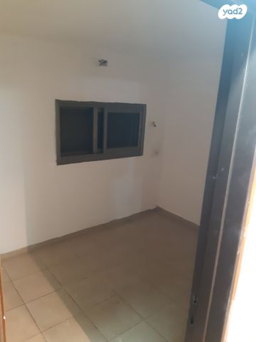 שדרות אבא חושי 252