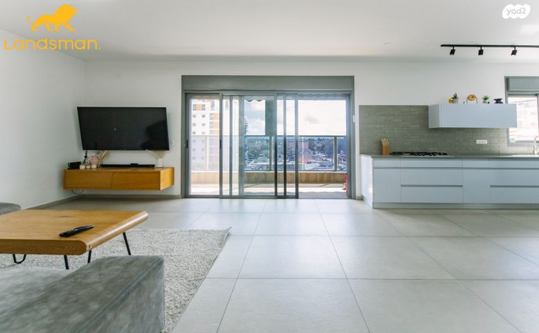 מודעת נכס, הנרייטה סולד, מחנה יהודה, פתח תקווה