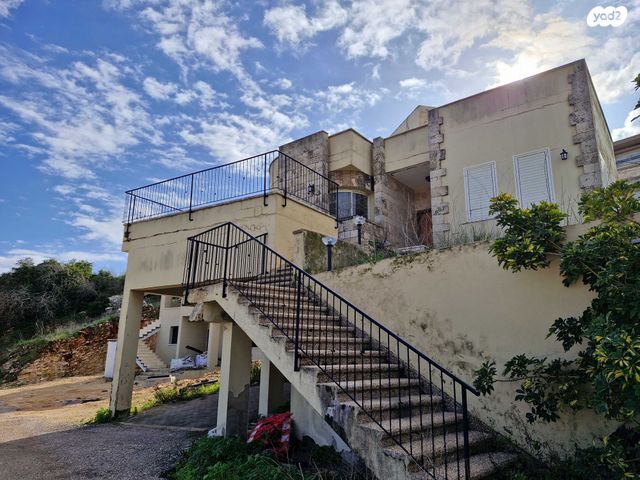 בית פרטי/ קוטג', דאלית אל כרמל