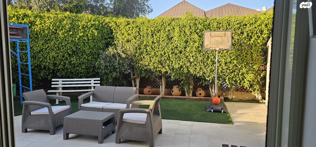 בית פרטי/ קוטג', מזכרת בתיה