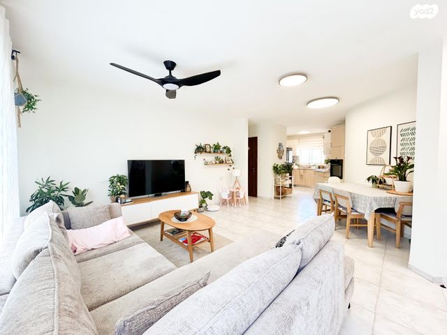 חטיבת גולני 15