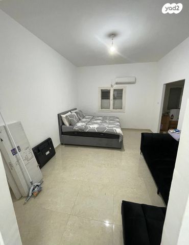 מודעת נכס, אירוס, מוצקין הותיקה, קרית מוצקין