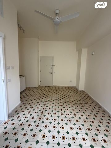 מודעת נכס, גורדון, תל אביב יפו