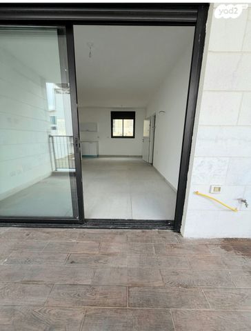 לוין אפשטיין 