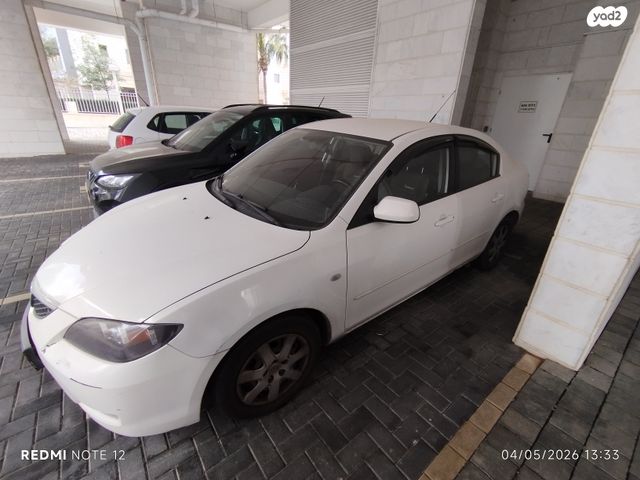 מודעת רכב מאזדה 3