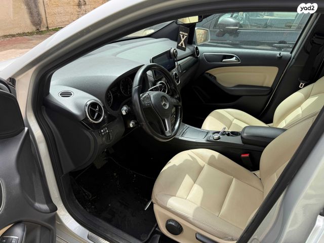 מודעת רכב מרצדס-בנץ B-class