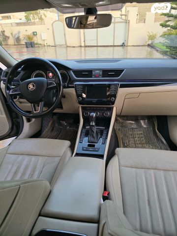 מודעת רכב סקודה סופרב