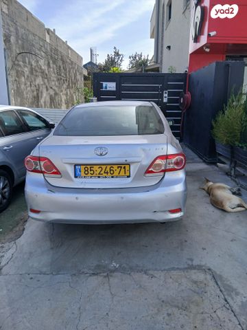 מודעת רכב טויוטה קורולה