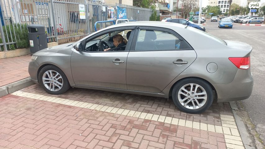 מודעת רכב קיה פורטה 