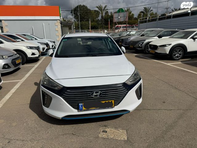 מודעת רכב יונדאי איוניק