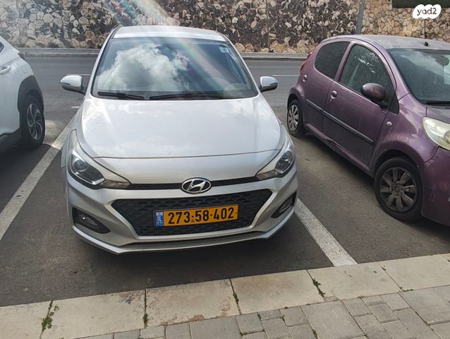מודעת רכב יונדאי i20