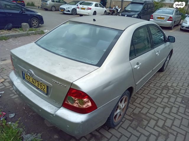 מודעת רכב טויוטה קורולה