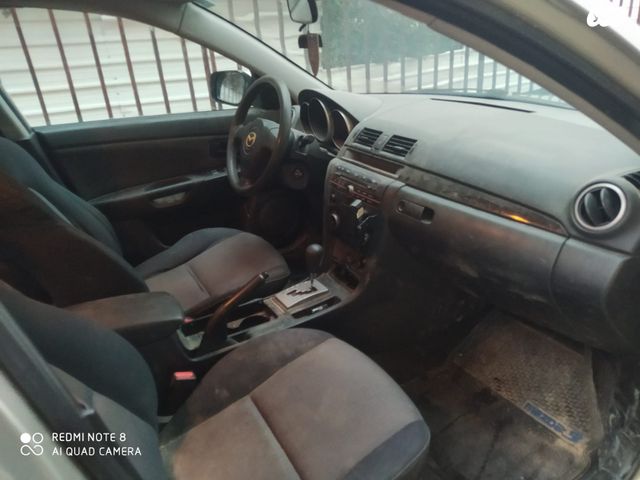 מודעת רכב מאזדה 3