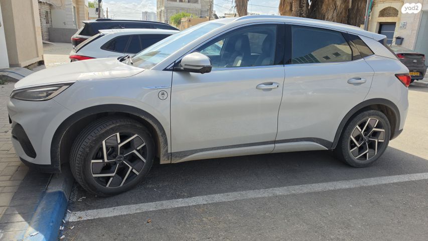 מודעת רכב בי.ווי.די אטו 3