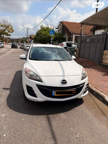 מודעת רכב מאזדה 3