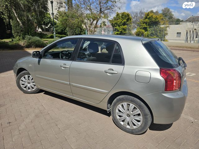 מודעת רכב טויוטה קורולה