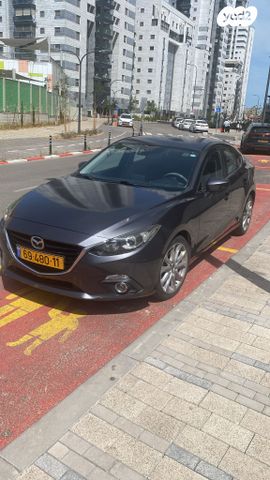 מודעת רכב מאזדה 3