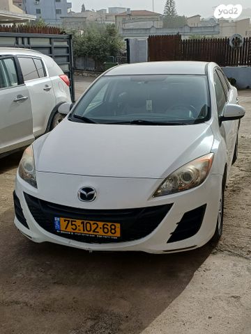 מודעת רכב מאזדה 3