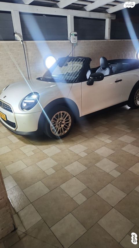 מודעת רכב מיני קופר