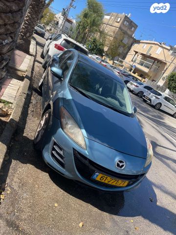 מודעת רכב מאזדה 3
