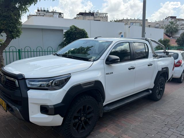 מודעת רכב טויוטה היילקס