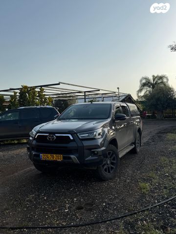 מודעת רכב טויוטה היילקס