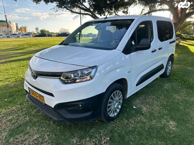 מודעת רכב סיטרואן ברלינגו 