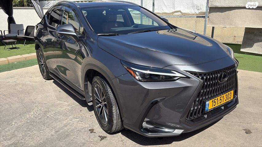 מודעת רכב לקסוס NX