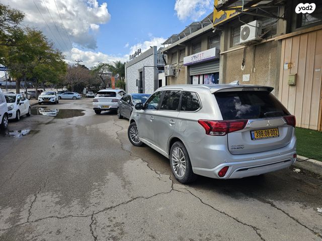 מודעת רכב מיצובישי אאוטלנדר