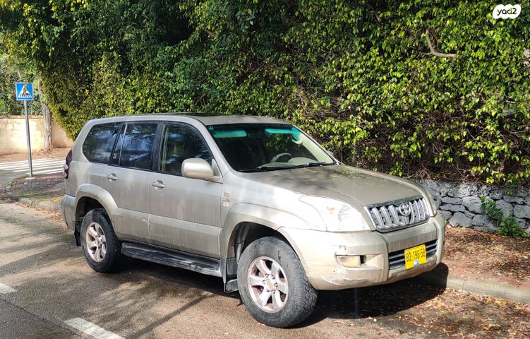 מודעת רכב טויוטה לנד קרוזר