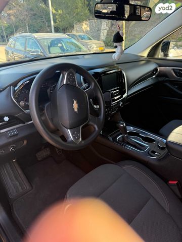 מודעת רכב שברולט טראוורס