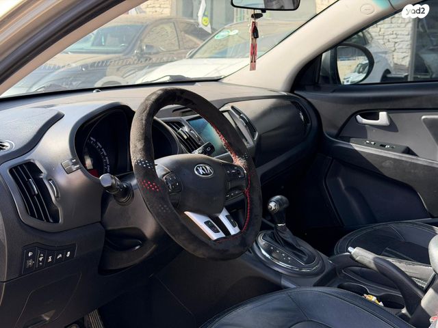 מודעת רכב קיה ספורטז' 2