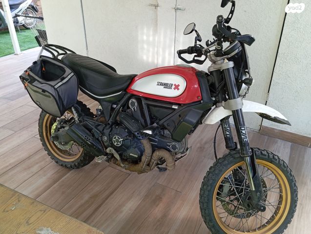 מודעת רכב דוקאטי סקרמבלר דזרט סלד