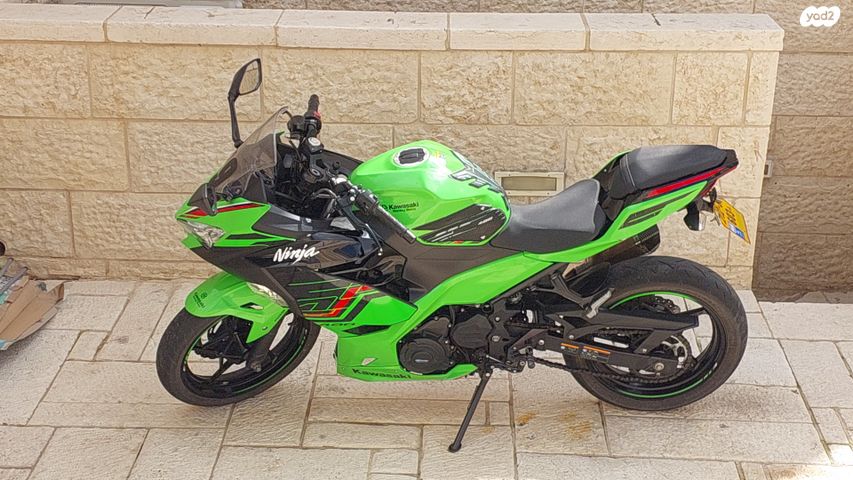 מודעת רכב קאוואסאקי נינג'ה 400