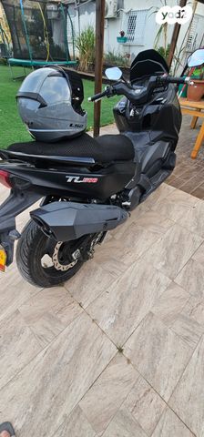 מודעת רכב סאן יאנג TL500